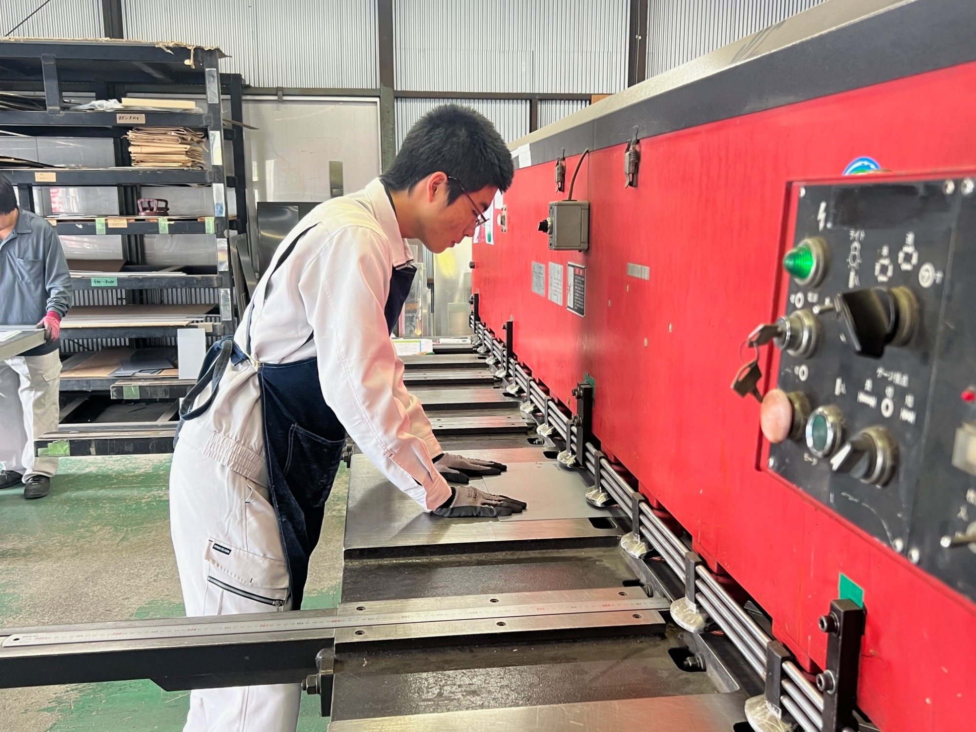 写真：４．シャーリング